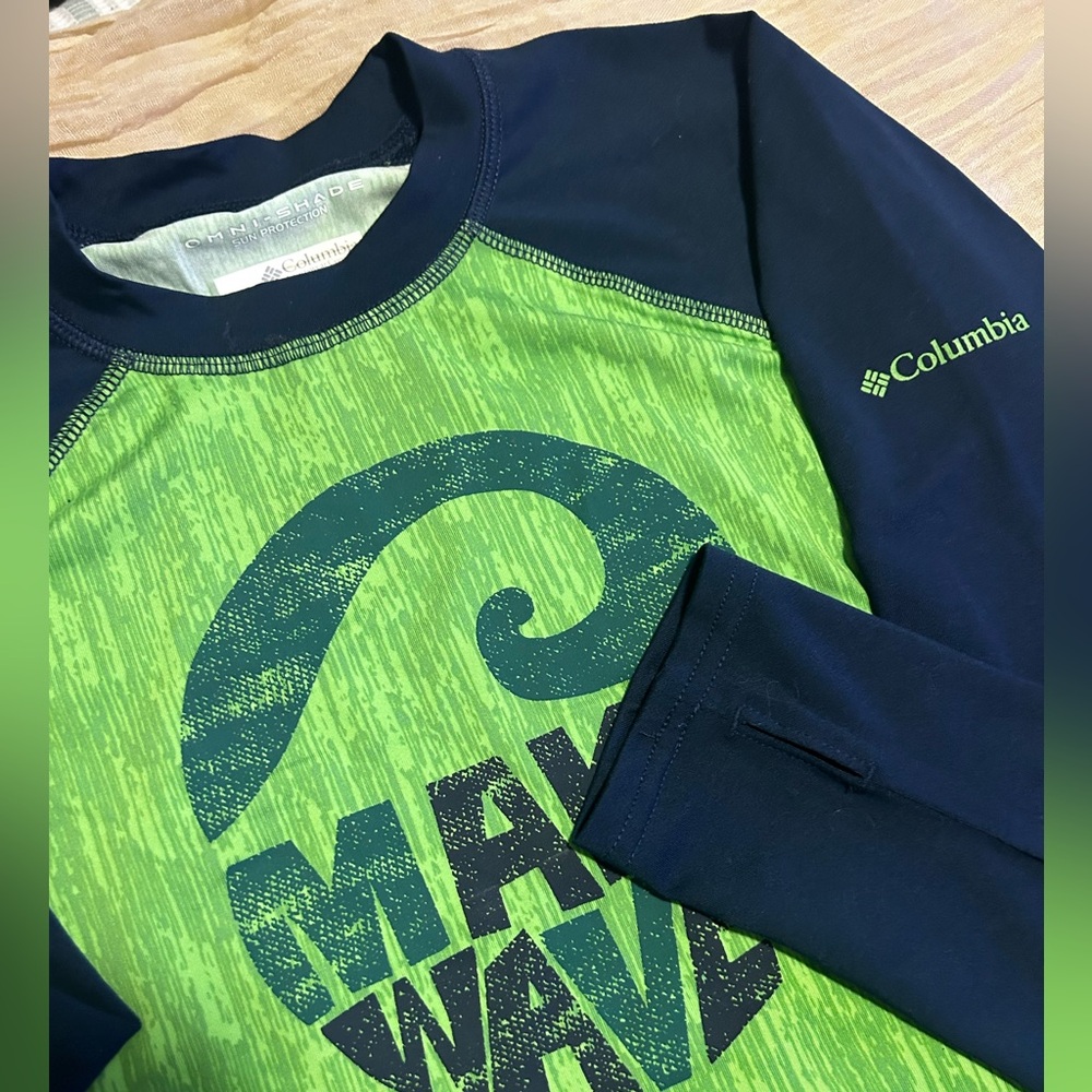 Boys long sleeve rash guard